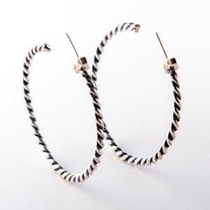 Twisted hoop Earrings