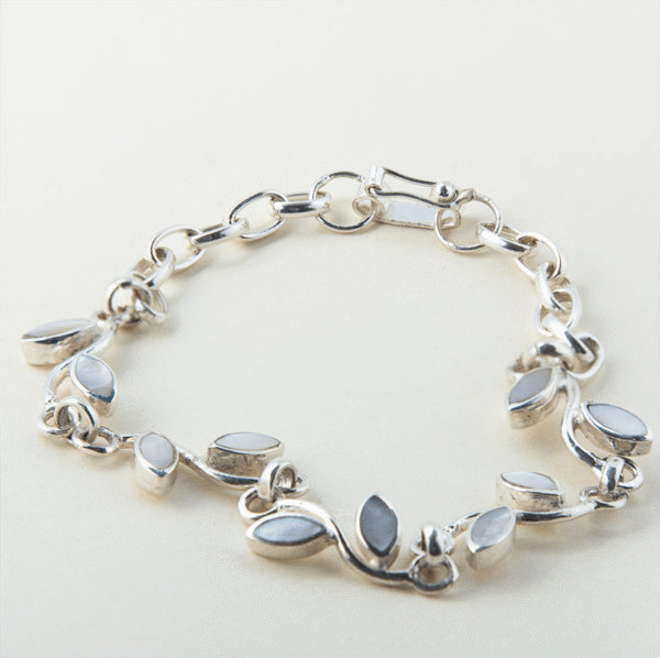 Mother-of-Pearl Leaf Bracelet