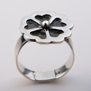 petalheartstatementring