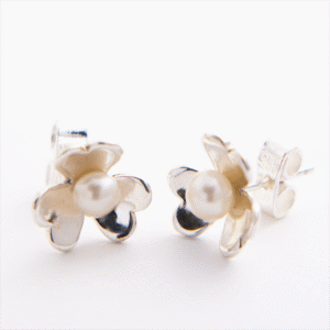 Peruvian Delight .950 sterling silver Pearl Stud Earrings with three-petal cupped flower and freshwater pearl center, butterfly backs visible with .950 hallmark